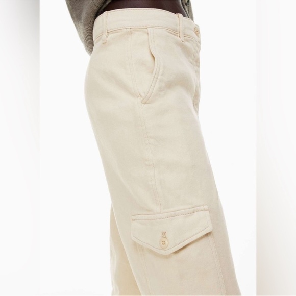 Aritzia Wilfred Free Modern Cargo Pant Light Beige Cream Size 0 barrel pants - Picture 3 of 10